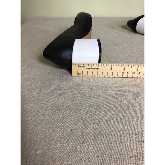 Women Black and White 2inch block heel Pumps Bus Stop boutique Sz. 39.5/9.5 - Picture 8 of 10